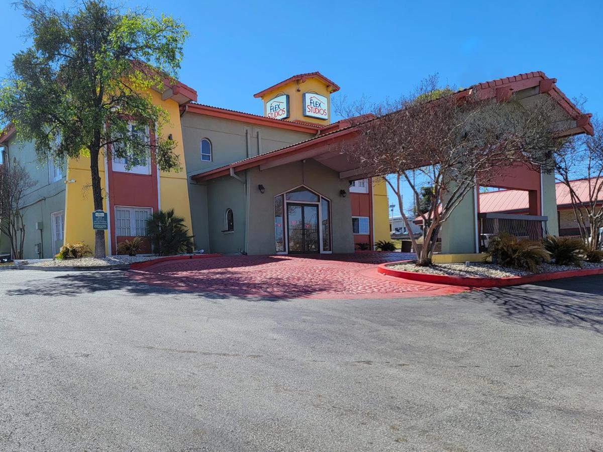 Flex Studios San Antonio Exterior foto